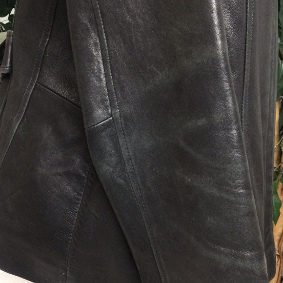 Used Avanti Black 100% Leather Jacket, Large - Picture 16 of 16